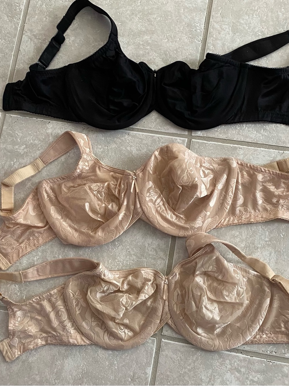 Wacoal Underwire Bras in Black and Nude